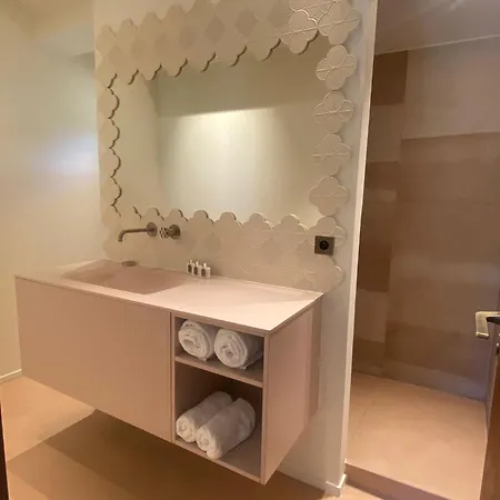 Hotel Lou Cagnard 4*