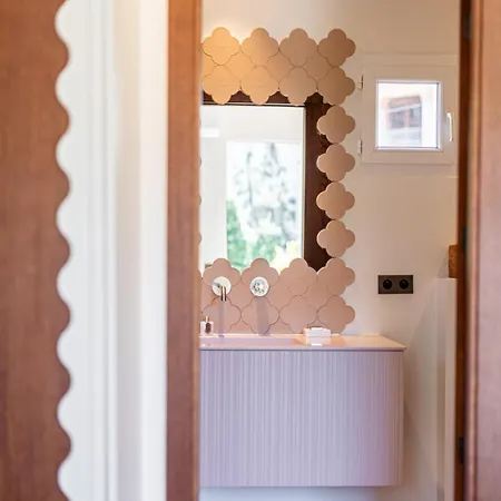 Lou Cagnard 酒店 圣特罗佩