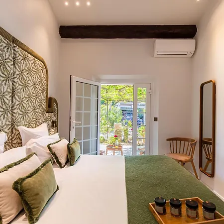Lou Cagnard Hotel