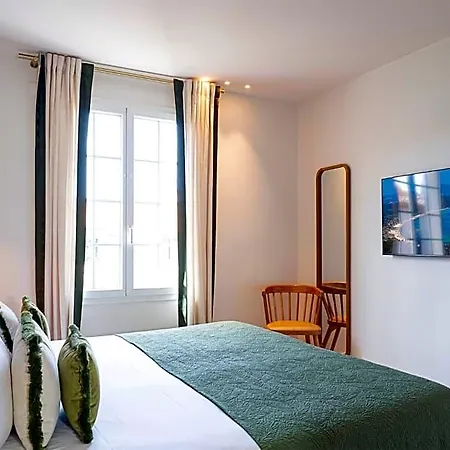 Lou Cagnard Hotel