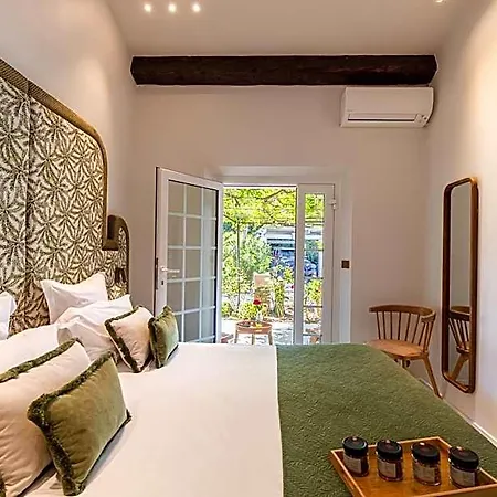 Hotel Lou Cagnard