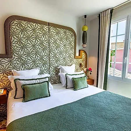 Lou Cagnard Hotel 4*