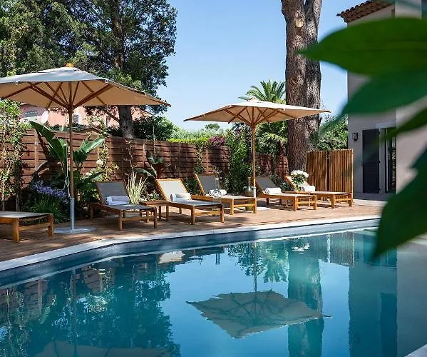 מלון Lou Cagnard