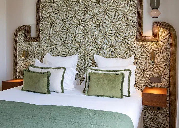 מלון Lou Cagnard