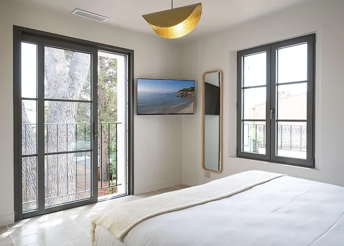 Hotel Lou Cagnard 4*